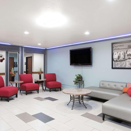 Super 8 By Wyndham Claremore Ok Luaran gambar